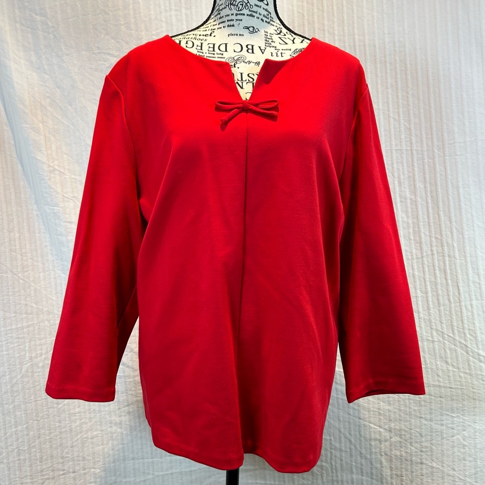 Talbots Sz XL Split V Neck 3/4 Sleeve Top Red Bow Rayon Blend Ponte Knit